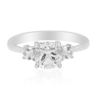 Zilveren ring met een witte topaas
