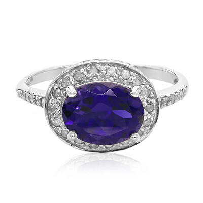 Zilveren ring met een Ceylon ioliet