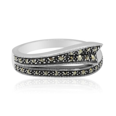 Zilveren ring met marcasieten