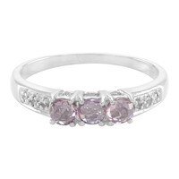 Zilveren ring met roze saffieren