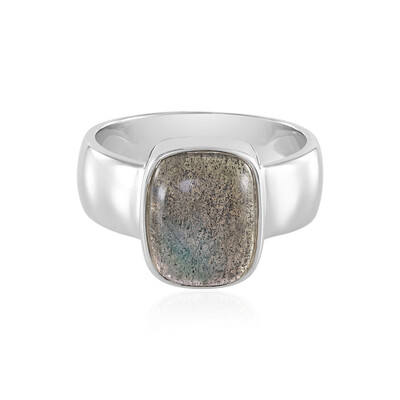 Zilveren ring met een labradoriet