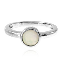 Zilveren ring met een Welo-opaal