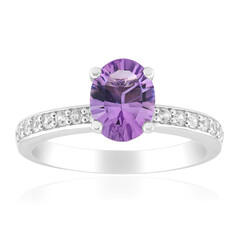 Zilveren ring met een amethist
