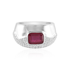 Zilveren ring met een Madagaskar Robijn (de Melo)