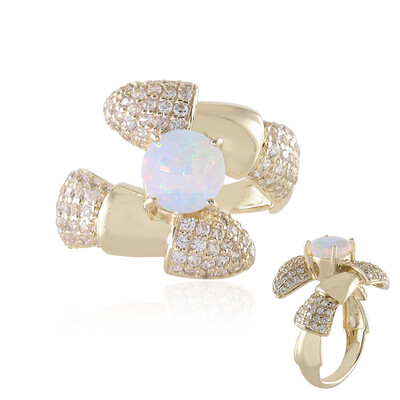Gouden ring met een Welo-opaal (de Melo)