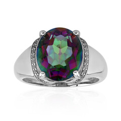 Zilveren ring met een mystieke kwarts