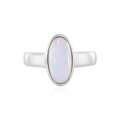Zilveren ring met een Welo-opaal