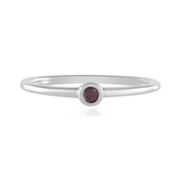 Zilveren ring met een I2 paarse diamant