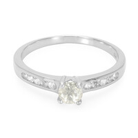 Zilveren ring met een zilveren zonnesteen