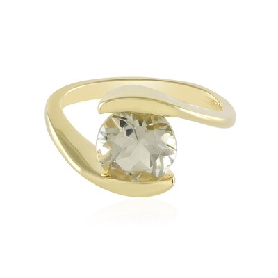 Zilveren ring met een groene amethist