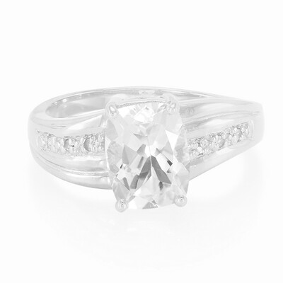 Zilveren ring met een gosheniet