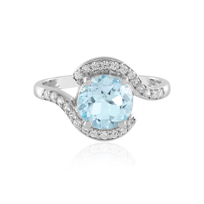 Zilveren ring met een hemel-blauwe topaas