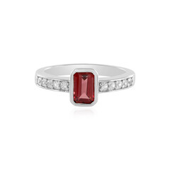 Zilveren ring met een Mozambique granaat
