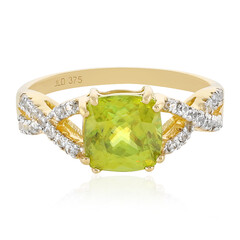 Gouden ring met een sfeen