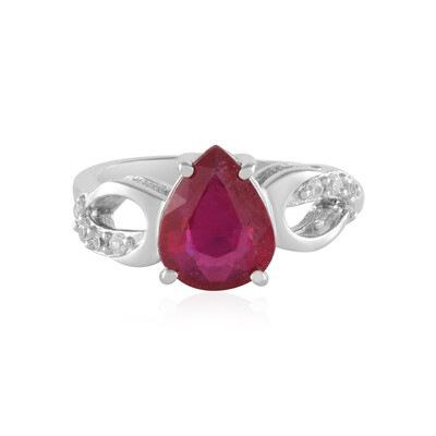 Zilveren ring met een Madagaskar Robijn