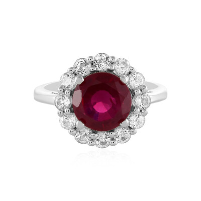 Zilveren ring met een Madagaskar Robijn