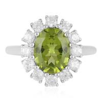 Zilveren ring met een peridoot