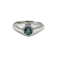Zilveren ring met een Ratanakiri zirkoon