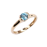 Gouden ring met een Ratanakiri zirkoon