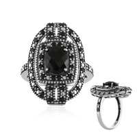 Zilveren ring met een zwarte onyx