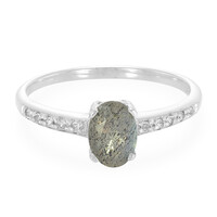 Zilveren ring met een labradoriet