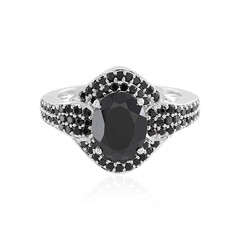 Zilveren ring met een zwarte spinel