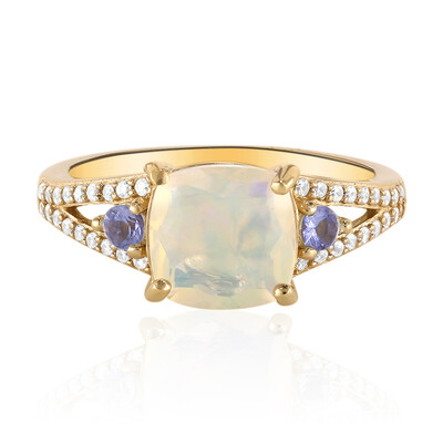 Zilveren ring met een Welo-opaal