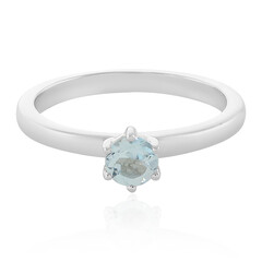 Zilveren ring met een hemel-blauwe topaas