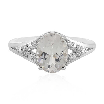 Zilveren ring met een danburiet