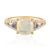 Zilveren ring met een Welo-opaal