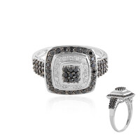 Gouden ring met zwarte diamanten