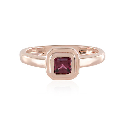 Zilveren ring met een rhodliet