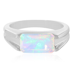 Zilveren ring met een Welo-opaal
