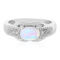 Zilveren ring met een Welo-opaal