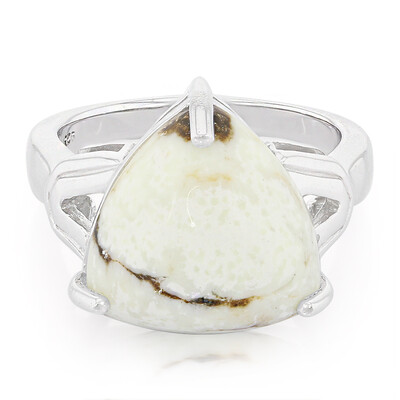 Zilveren ring met een Magnesiet