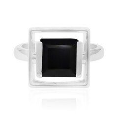 Zilveren ring met een Indochiniet