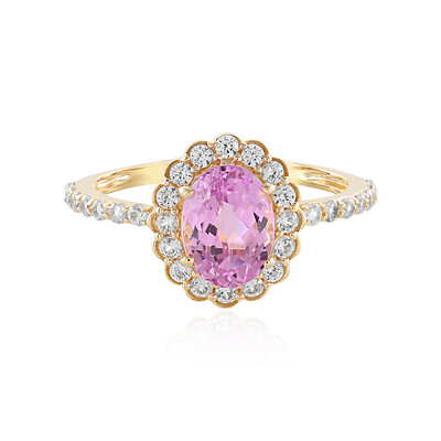 Gouden ring met een kunziet