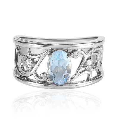 Zilveren ring met een hemel-blauwe topaas