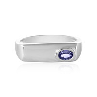 Zilveren ring met een tanzaniet