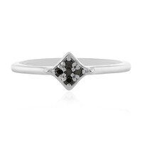 Zilveren ring met zwarte diamanten