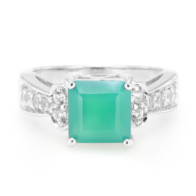 Zilveren ring met een groene chalcedoon
