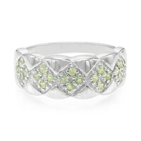 Zilveren ring met alexandrieten