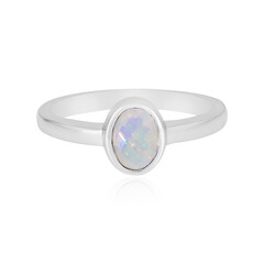 Zilveren ring met een Welo-opaal
