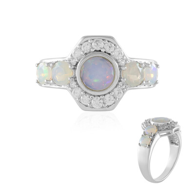 Zilveren ring met een Welo-opaal