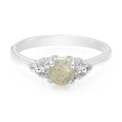 Zilveren ring met een spectroliet