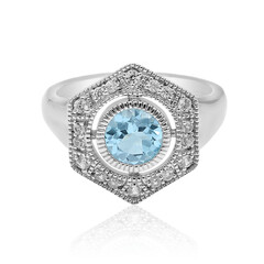 Zilveren ring met een hemel-blauwe topaas