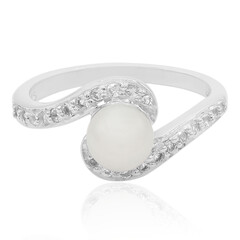 Zilveren ring met een zoetwater kweekparel