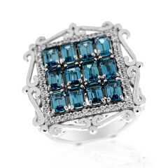 Zilveren ring met Londen-blauwe topaasstenen (Dallas Prince Designs)
