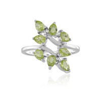 Zilveren ring met peridoots