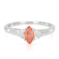 Zilveren ring met een Padparadscha saffier